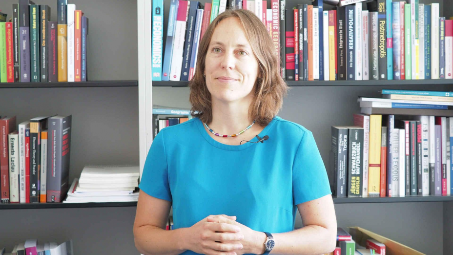 Prof. Dr. Annika Mattissek, Wirtschaftsgeographie und Nachhaltige Entwicklung